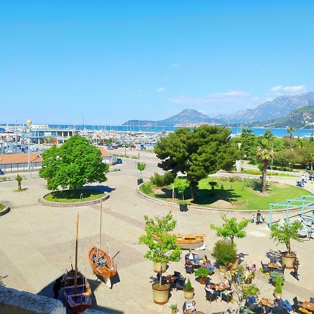 Apartman La Siesta Bar Εξωτερικό φωτογραφία
