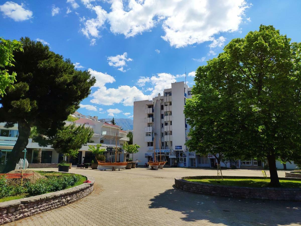 Apartman La Siesta Bar Εξωτερικό φωτογραφία